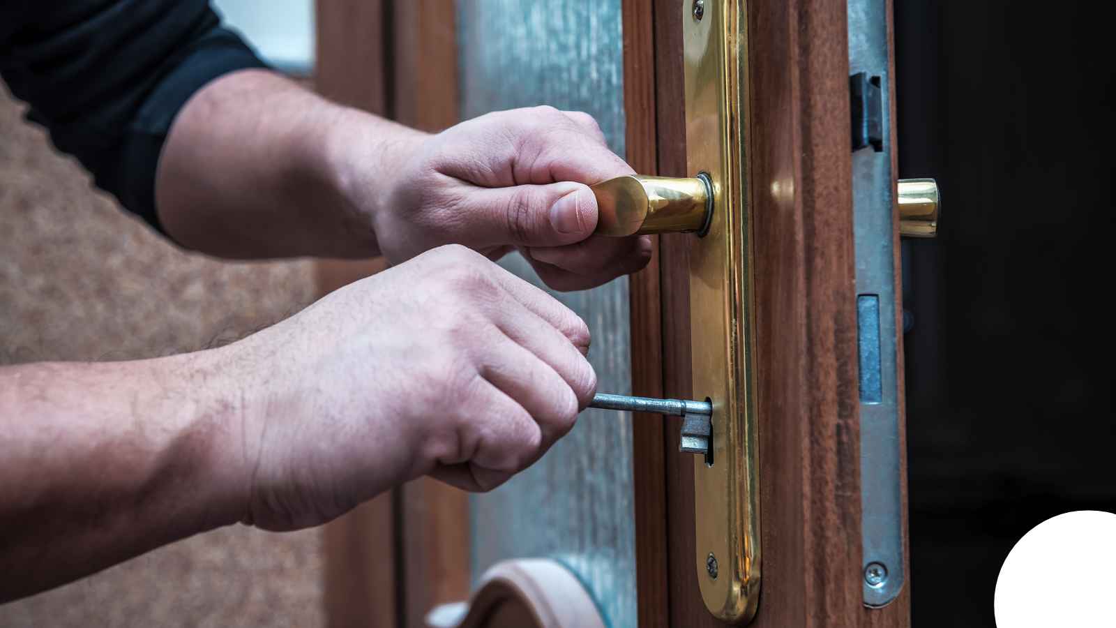 Locksmith in Dallas, TX — Matthew Car Key Replacement